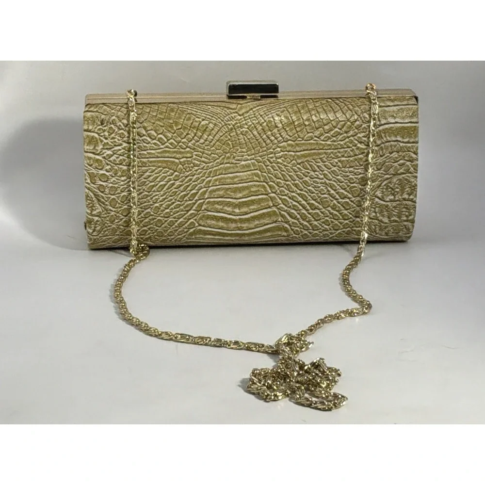 Bijoux Turner Alligator/crocodile Look Gold With Goldtone Strap Evening Bag
